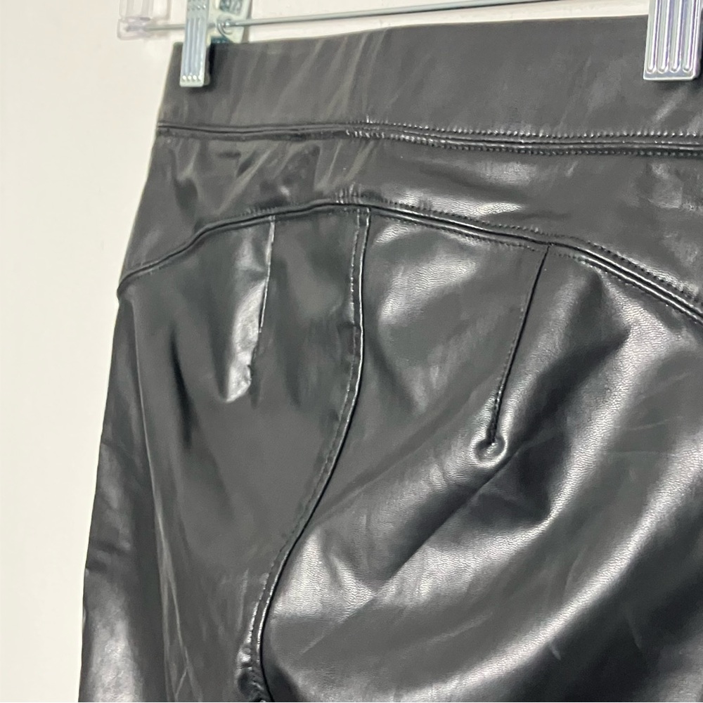 David Lerner Black Faux Vegan Leather Lace-Up‎ Legging Small NWT - Picture 5 of 9